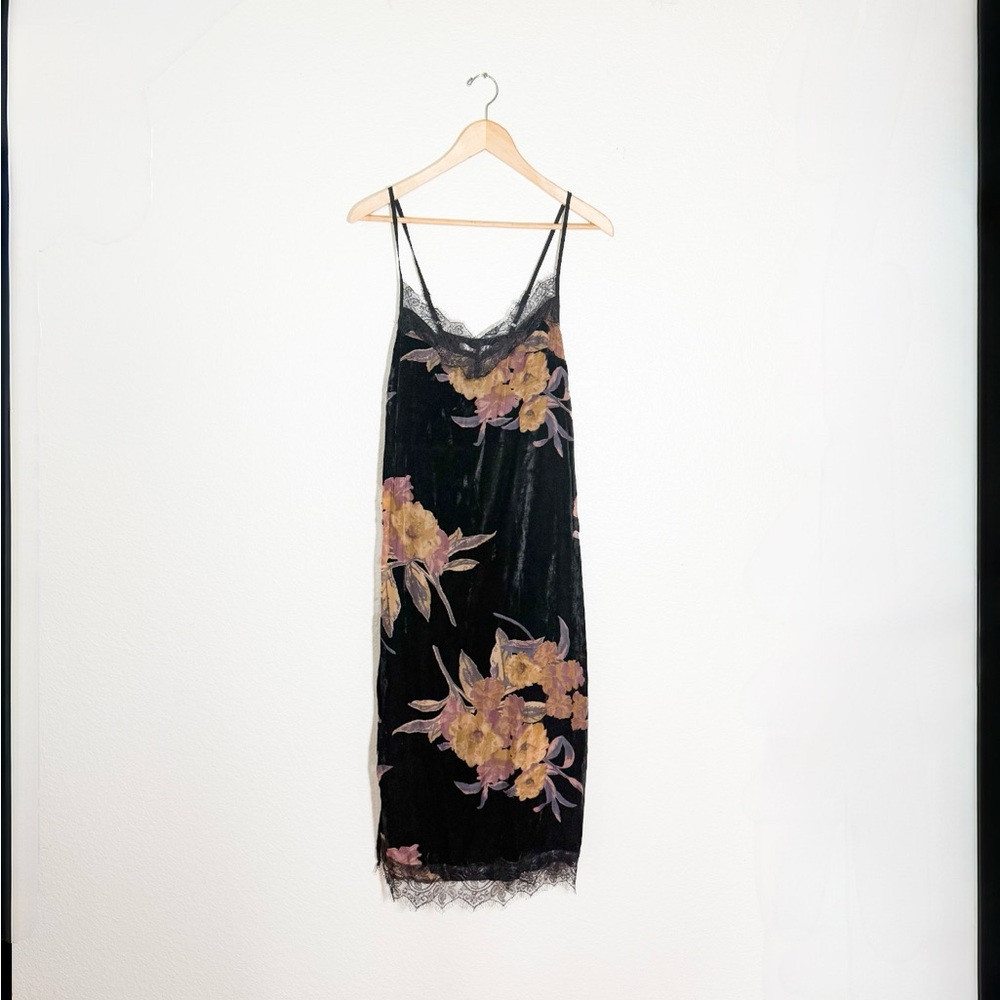 Band of Gypsies Black Floral Midi Dress